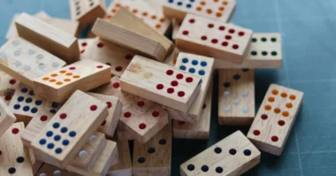 an image of Dominoes block tiles